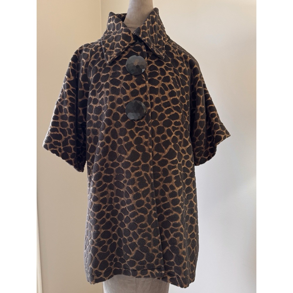 Luii High Neck Swing Jacket Giraffe Print - Small